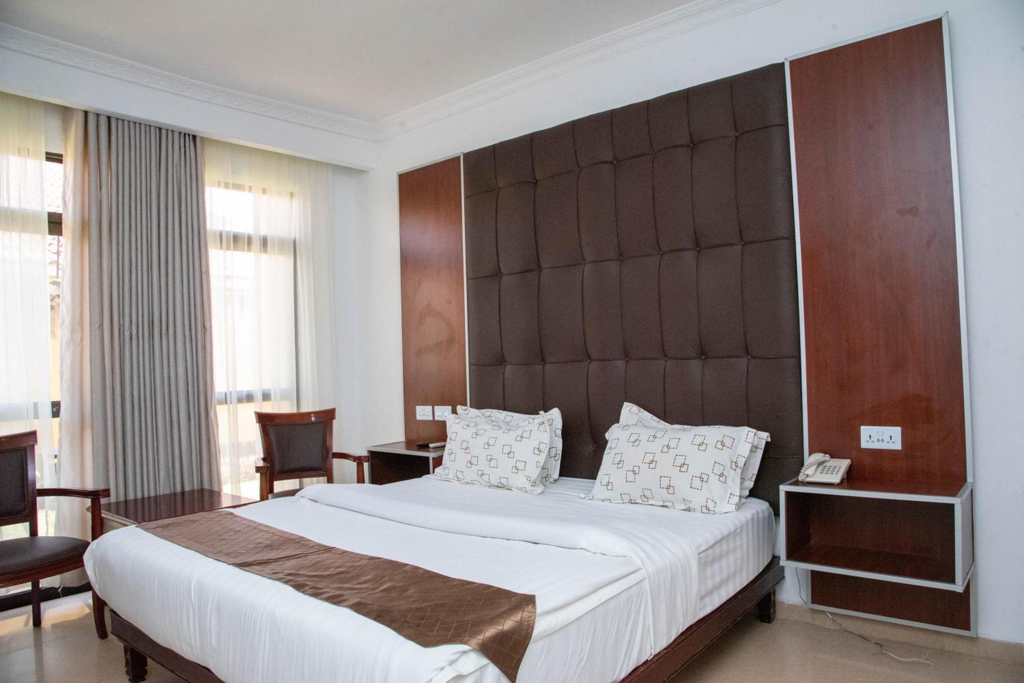 Mika Hotel Kabulonga Λουσάκα Εξωτερικό φωτογραφία