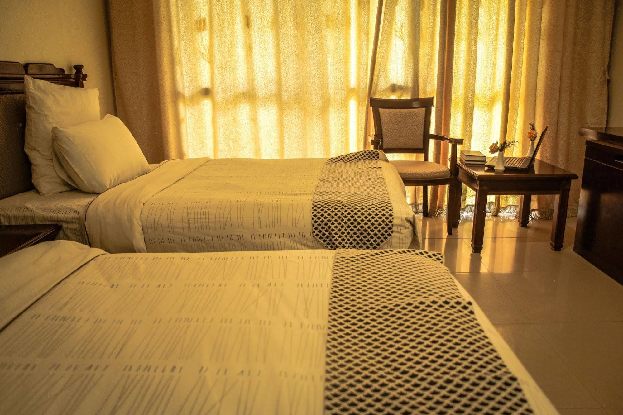 Mika Hotel Kabulonga Λουσάκα Εξωτερικό φωτογραφία